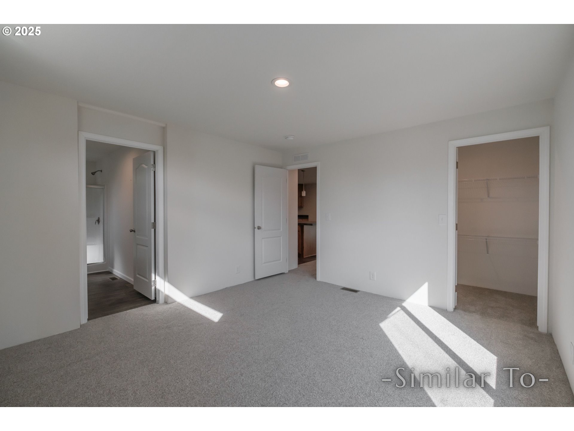3223 Comber Court Northeast Salem, OR 97305 - Photo 14 of 39 a view of an empty room