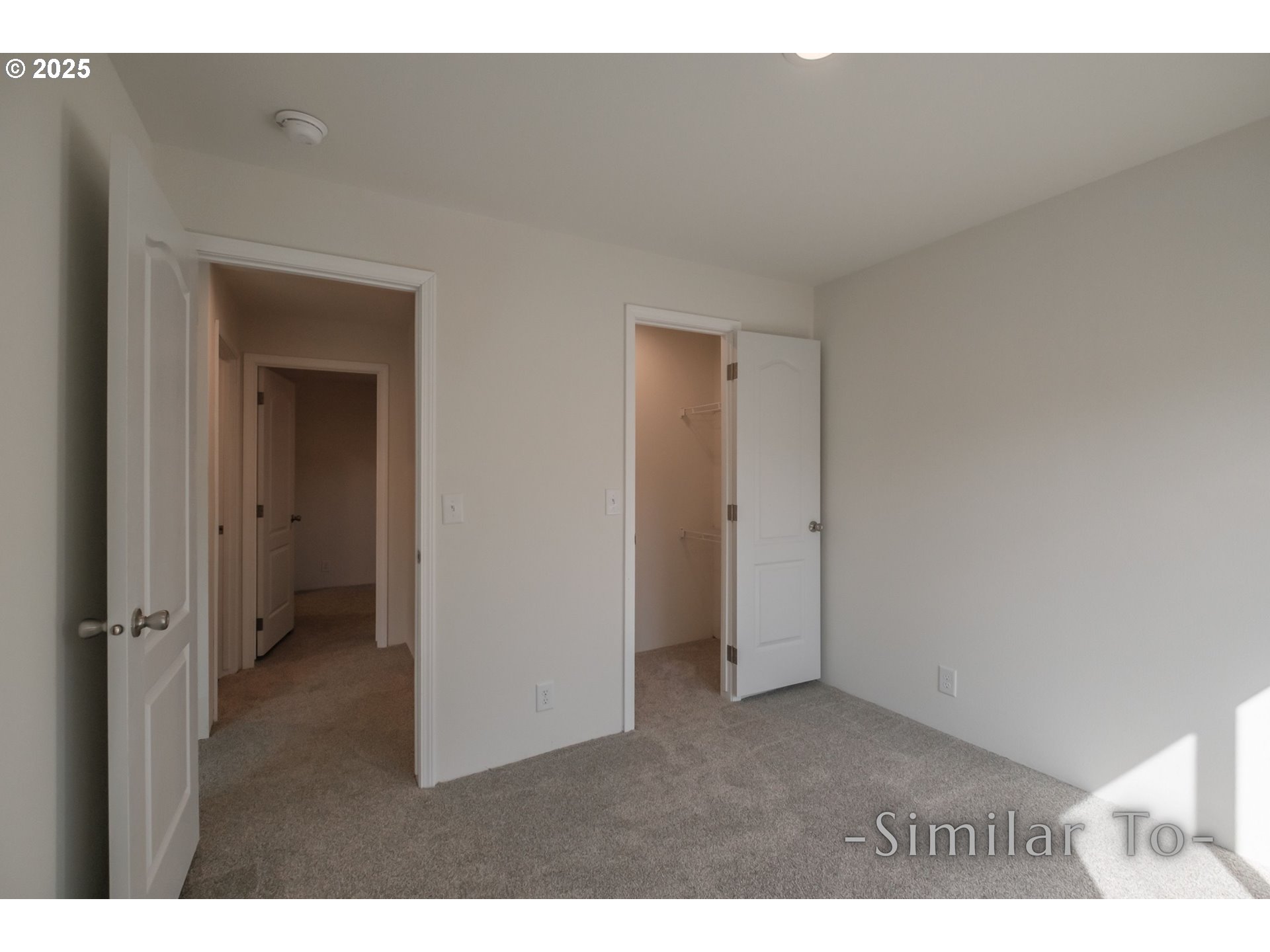3223 Comber Court Northeast Salem, OR 97305 - Photo 19 of 39 a view of an empty room