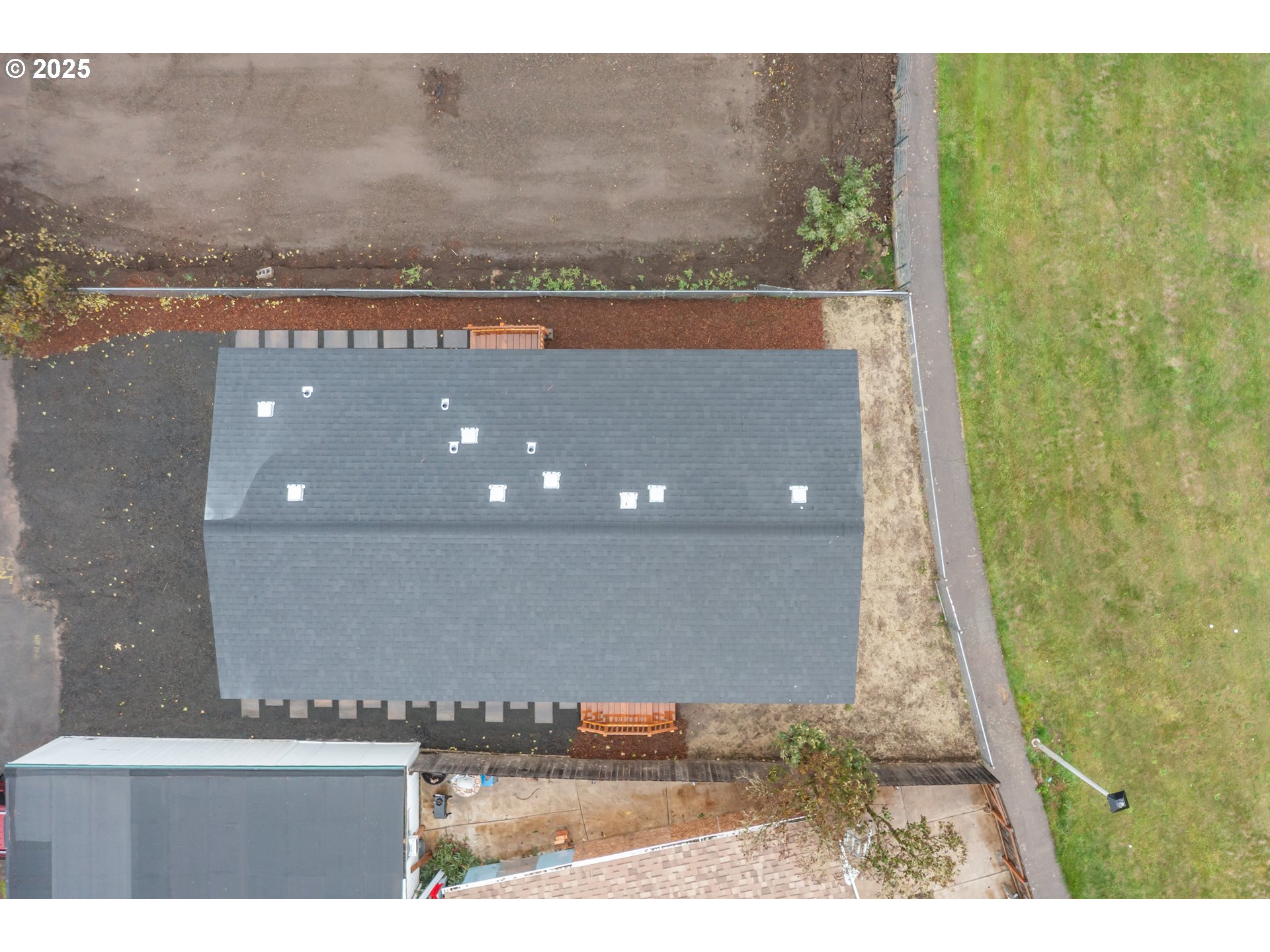 3223 Comber Court Northeast Salem, OR 97305 - Photo 34 of 39 a view of a bathroom with a sink and a yard