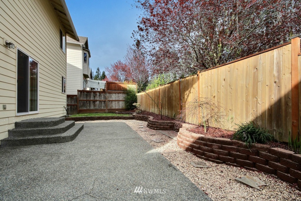 314 Shadow Place Southeast Renton, WA 98059 - Photo 20 of 20