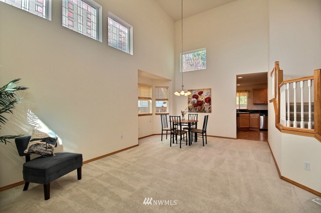 314 Shadow Place Southeast Renton, WA 98059 - Photo 3 of 20