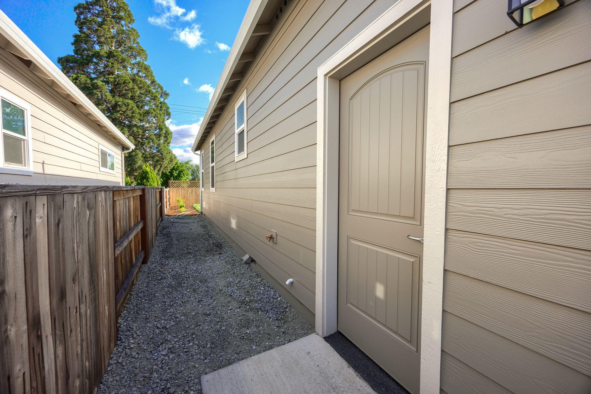 358 Cascade Drive Central Point, OR 97502 - Photo 44 of 44 Apx3582 (17)