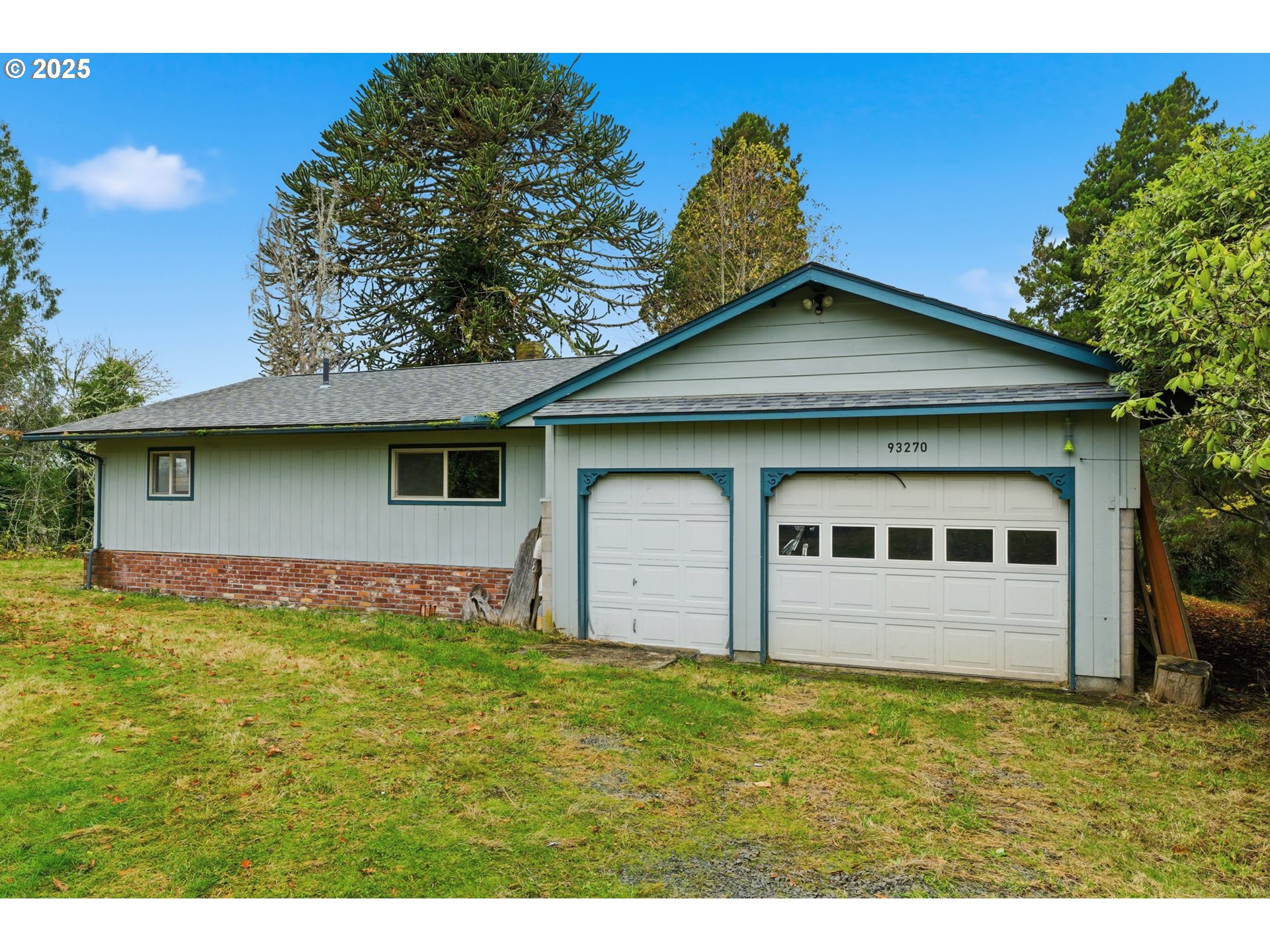 93270 Knappa Platt Road Astoria, OR 97103 - Photo 2 of 43
