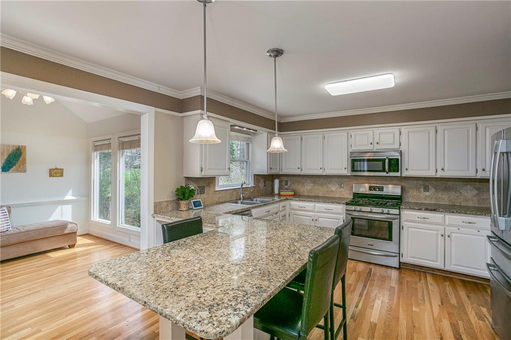 135 Stoneham Road Mebane, NC 27302 - Photo 8 of 35 Gallery Image 8