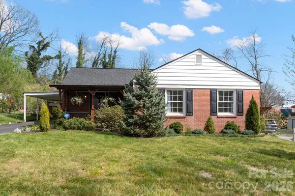 $485,000 | 7 Wilshire Drive, Asheville, NC 28806