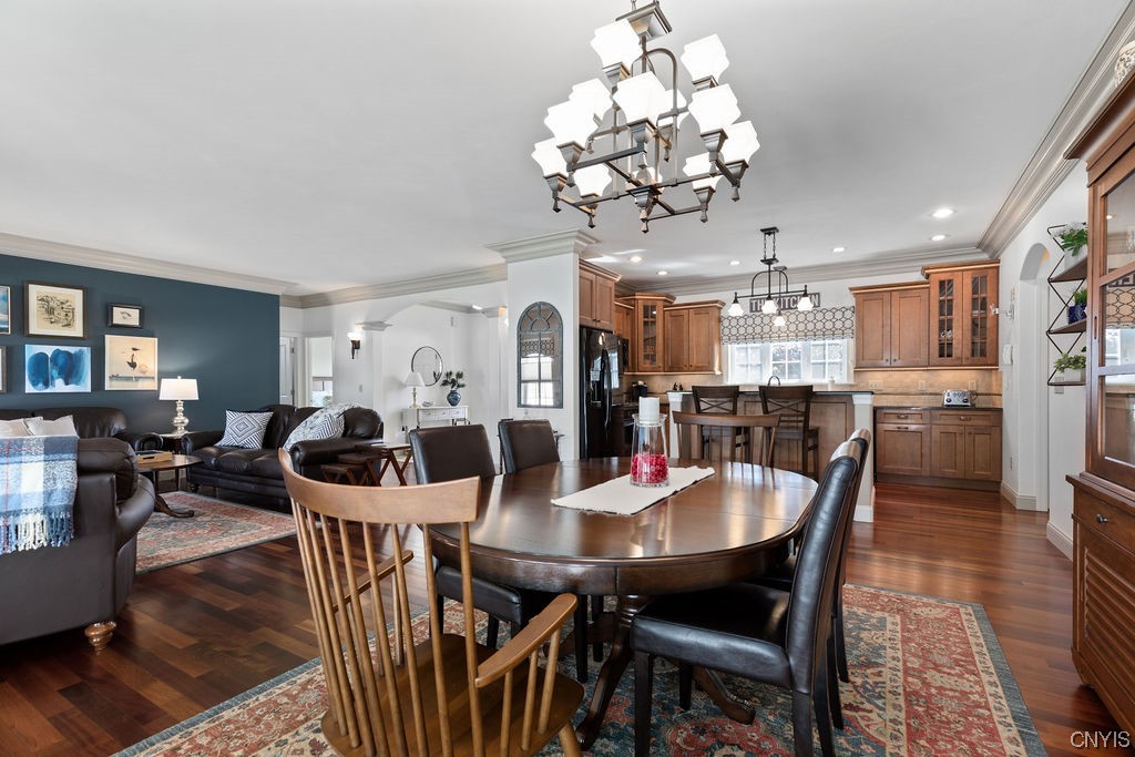 3722 Pegasus Circle Camillus, NY 13209 - Photo 12 of 50