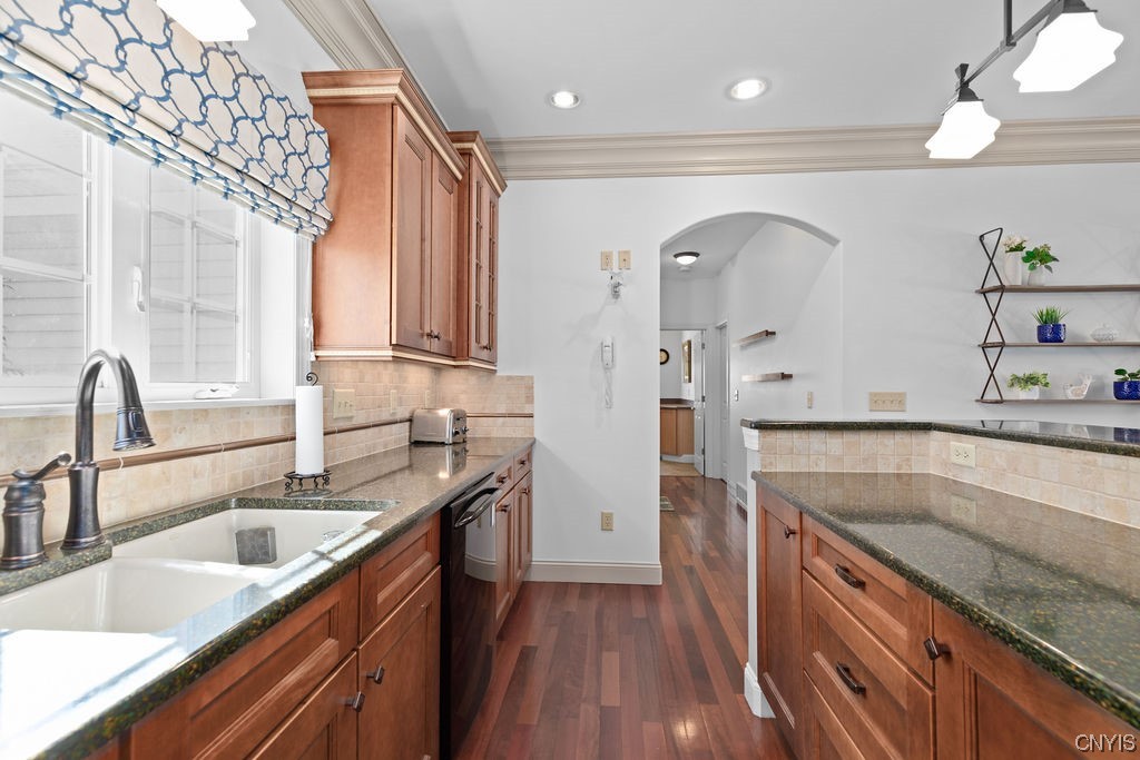 3722 Pegasus Circle Camillus, NY 13209 - Photo 19 of 50