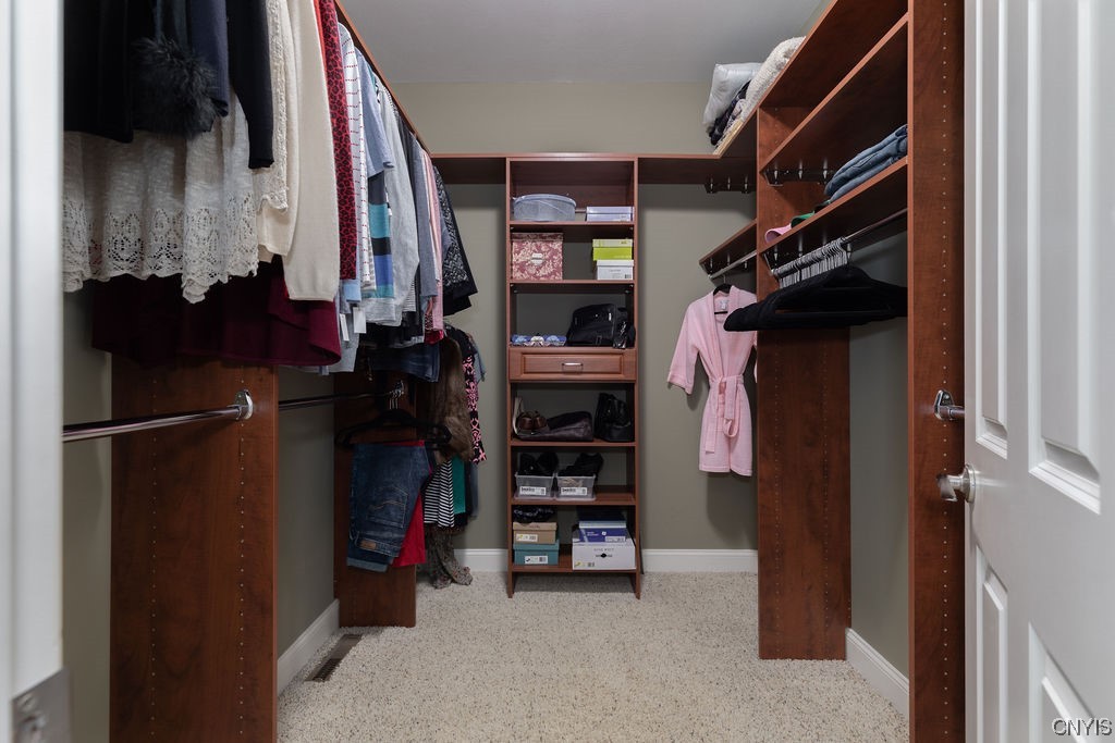 3722 Pegasus Circle Camillus, NY 13209 - Photo 26 of 50