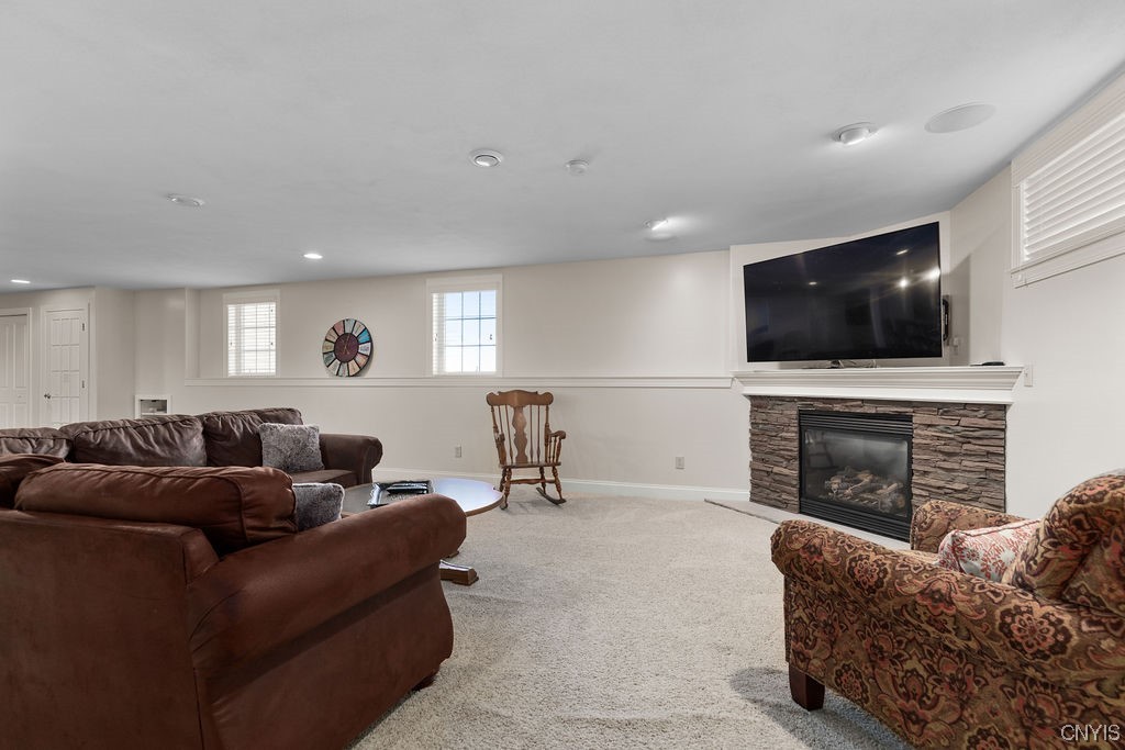 3722 Pegasus Circle Camillus, NY 13209 - Photo 43 of 50