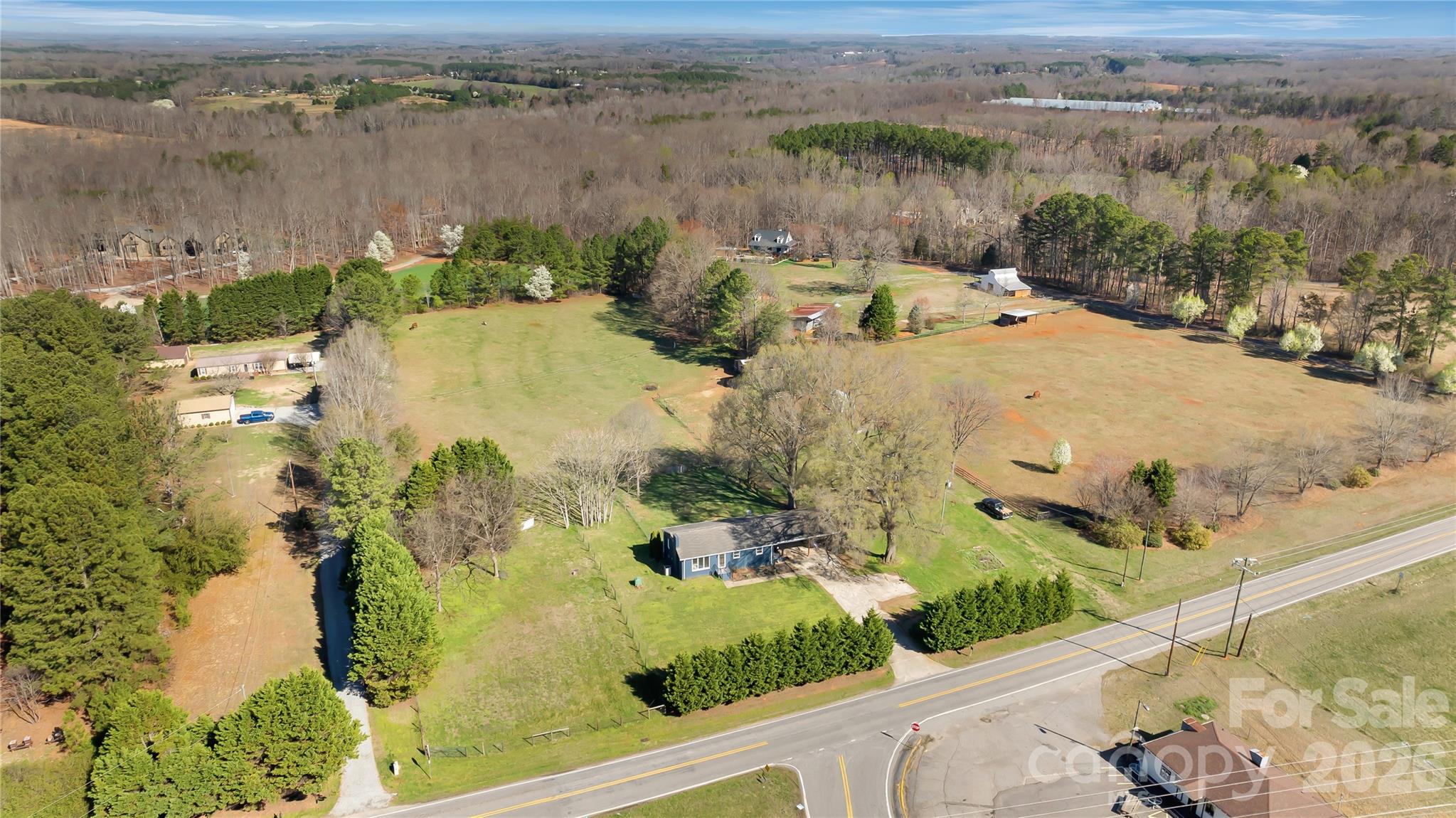 6268 Long Island Road Catawba, NC 28609 - Photo 32 of 38 an aerial view of a house with a yard