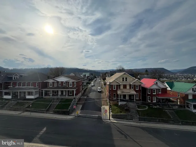 $130,000 | 14 Virginia Avenue, Cumberland, MD 21502