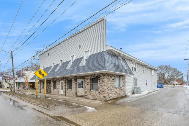 $600,000 | 707 Maple Street, Big Rapids, MI 49307