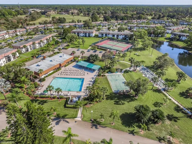 $159,000 | 4351 27th Court Southwest, Unit 203, Naples, FL 34116