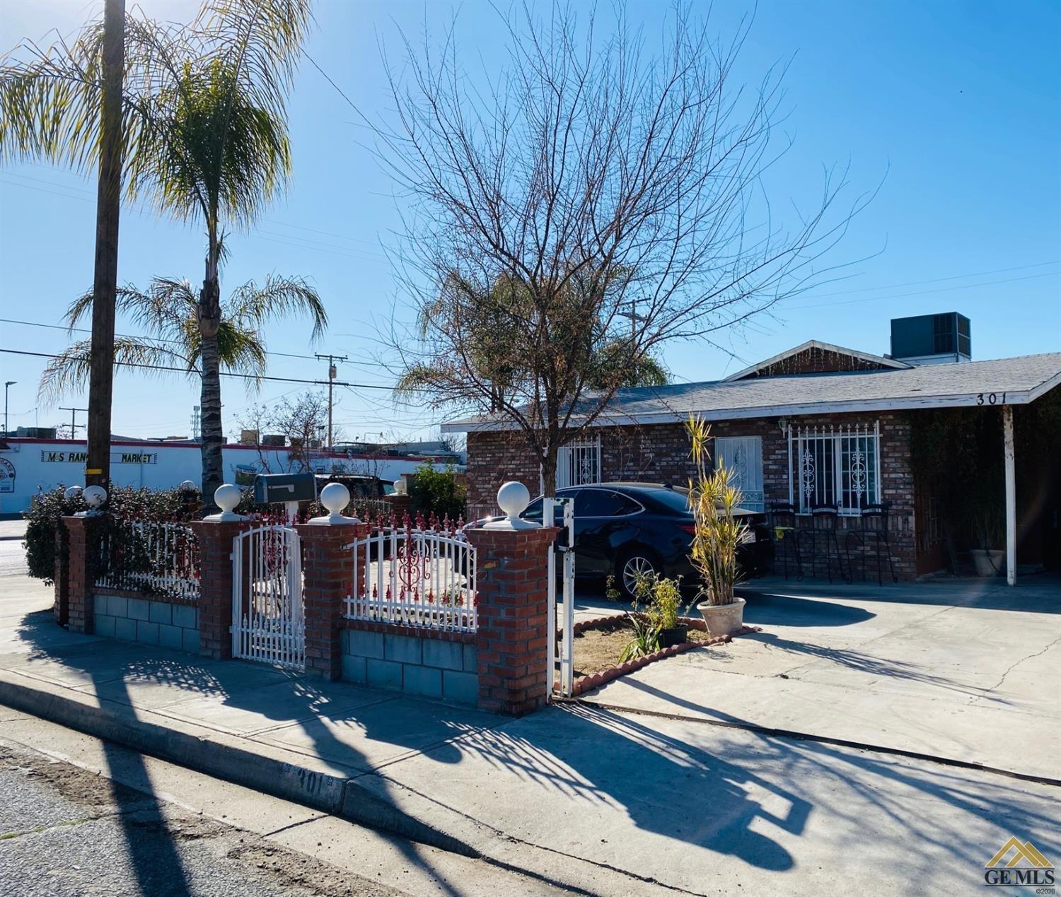 301 San Lucas Street, McFarland, CA 93250 Compass