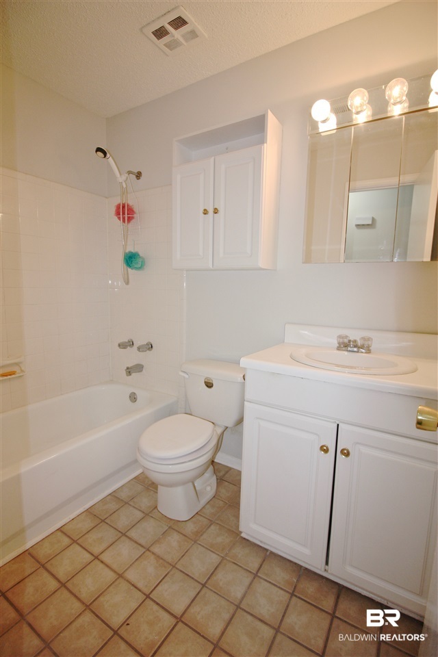 5558 Andover Boulevard Mobile, AL 36609 - Photo 13 of 23