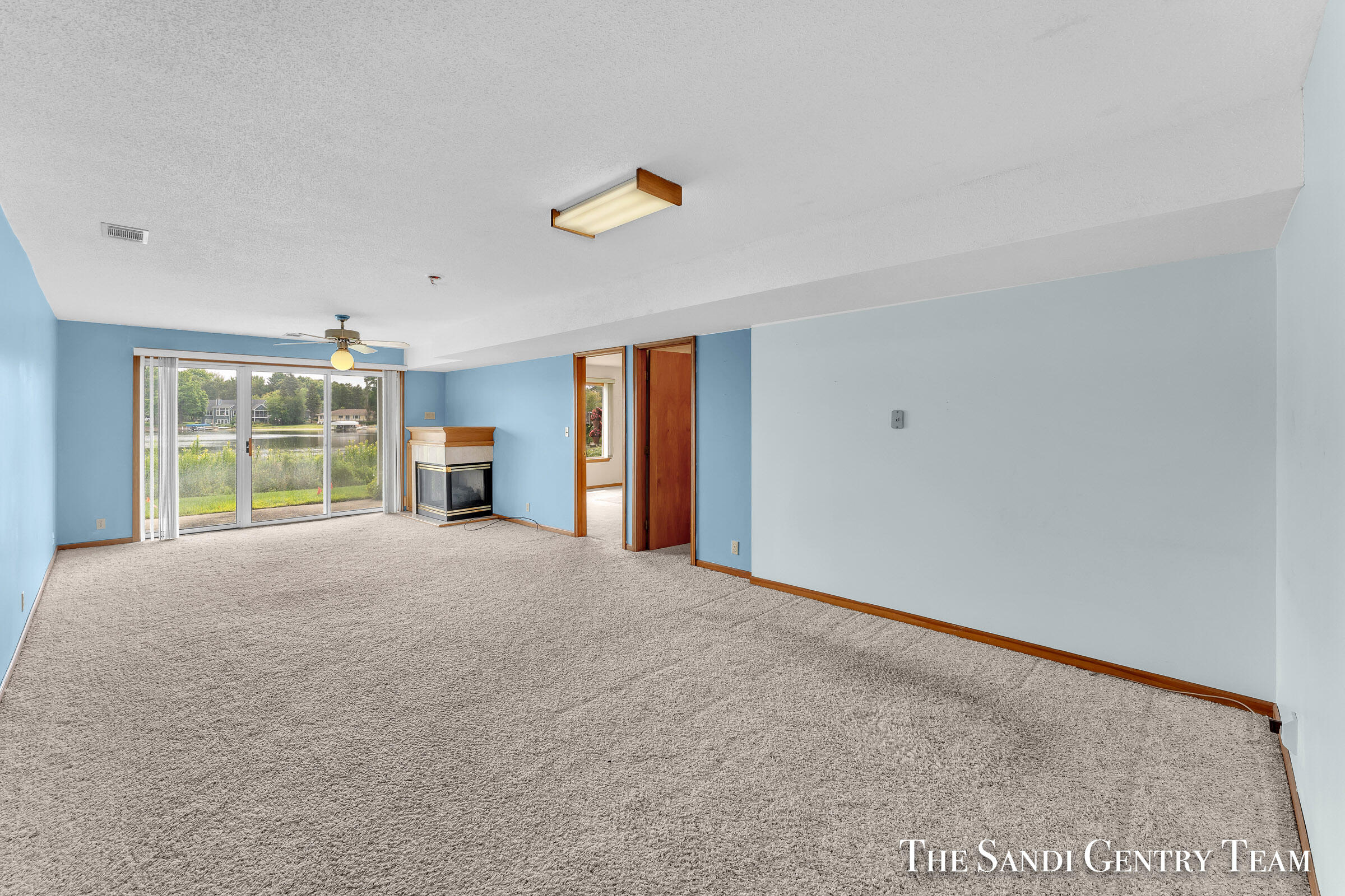 604 Edgewater Court Spring Lake, MI 49456 - Photo 19 of 38 AIV00167