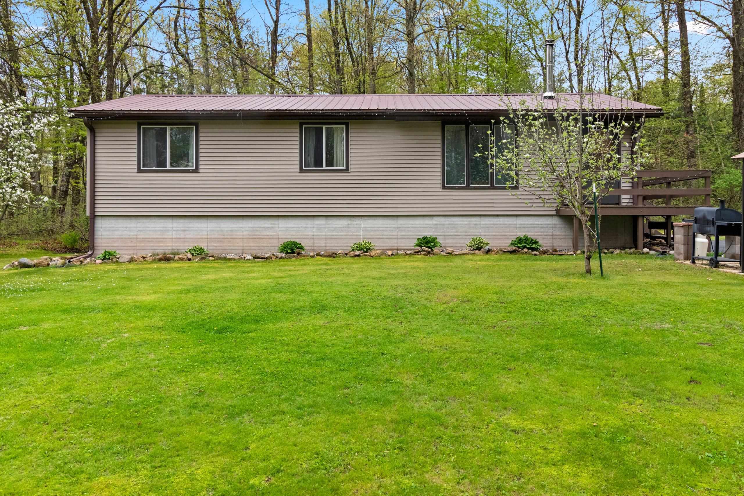 N6828 Springbrook Road Cecil, WI 54111 - Photo 3 of 75