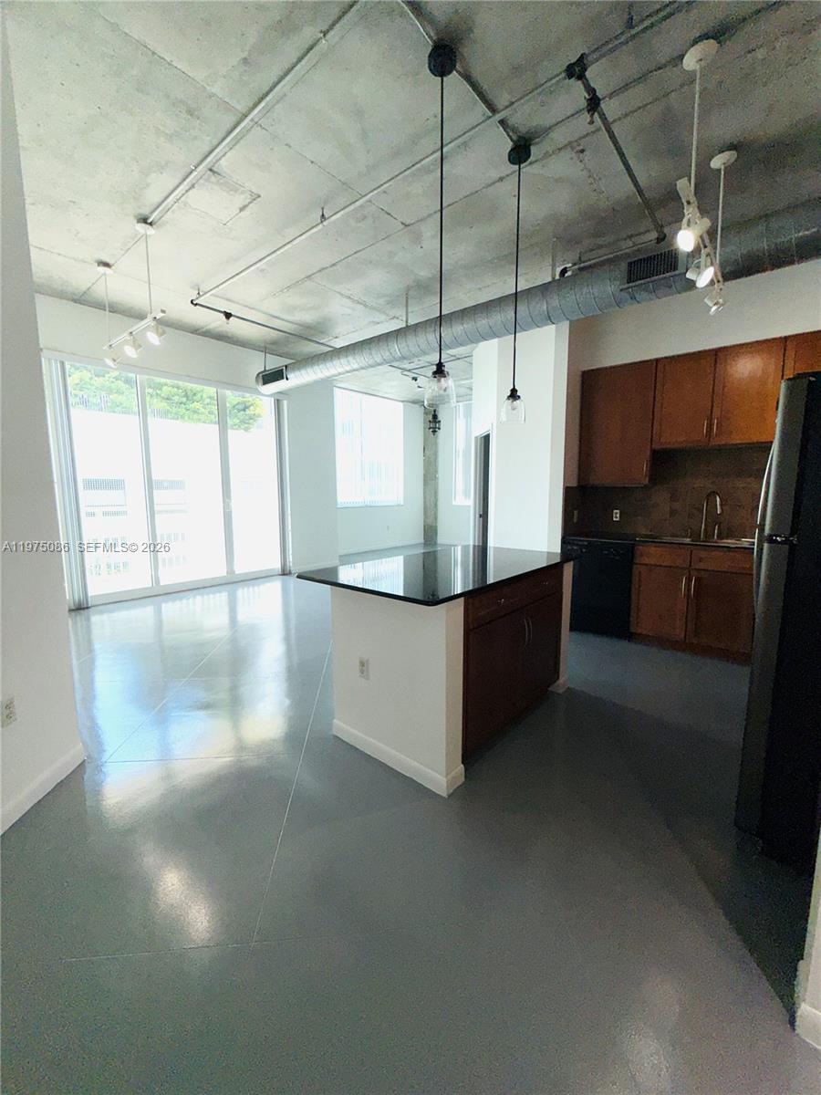 2001 Biscayne Boulevard, Unit 2402 Miami, FL 33137 - Photo 25 of 64