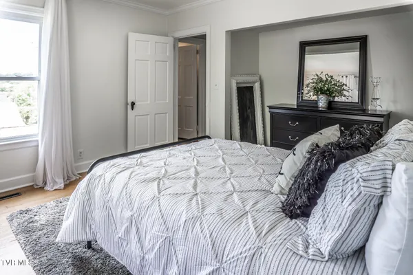 $449,900 | 205 Sevier Avenue, Greeneville, TN 37745