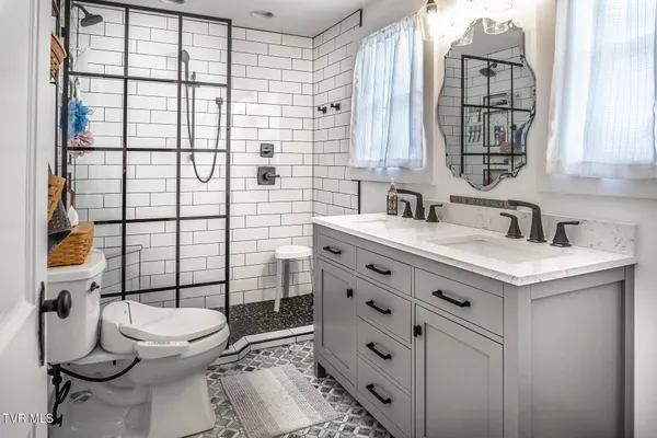 $449,900 | 205 Sevier Avenue, Greeneville, TN 37745