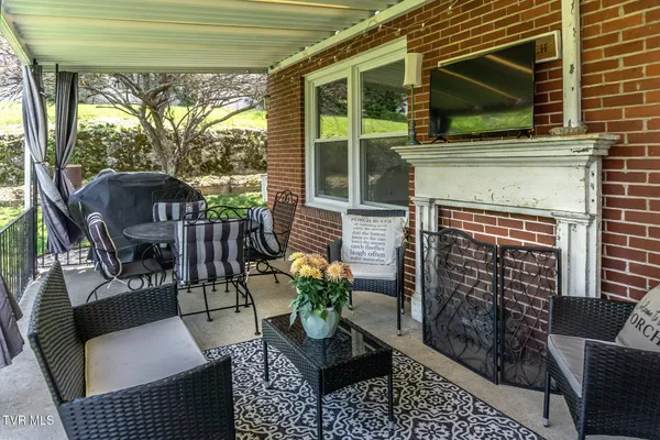 $449,900 | 205 Sevier Avenue, Greeneville, TN 37745