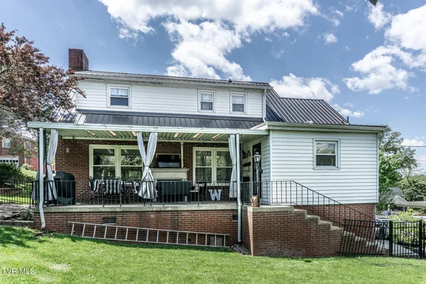 $449,900 | 205 Sevier Avenue, Greeneville, TN 37745