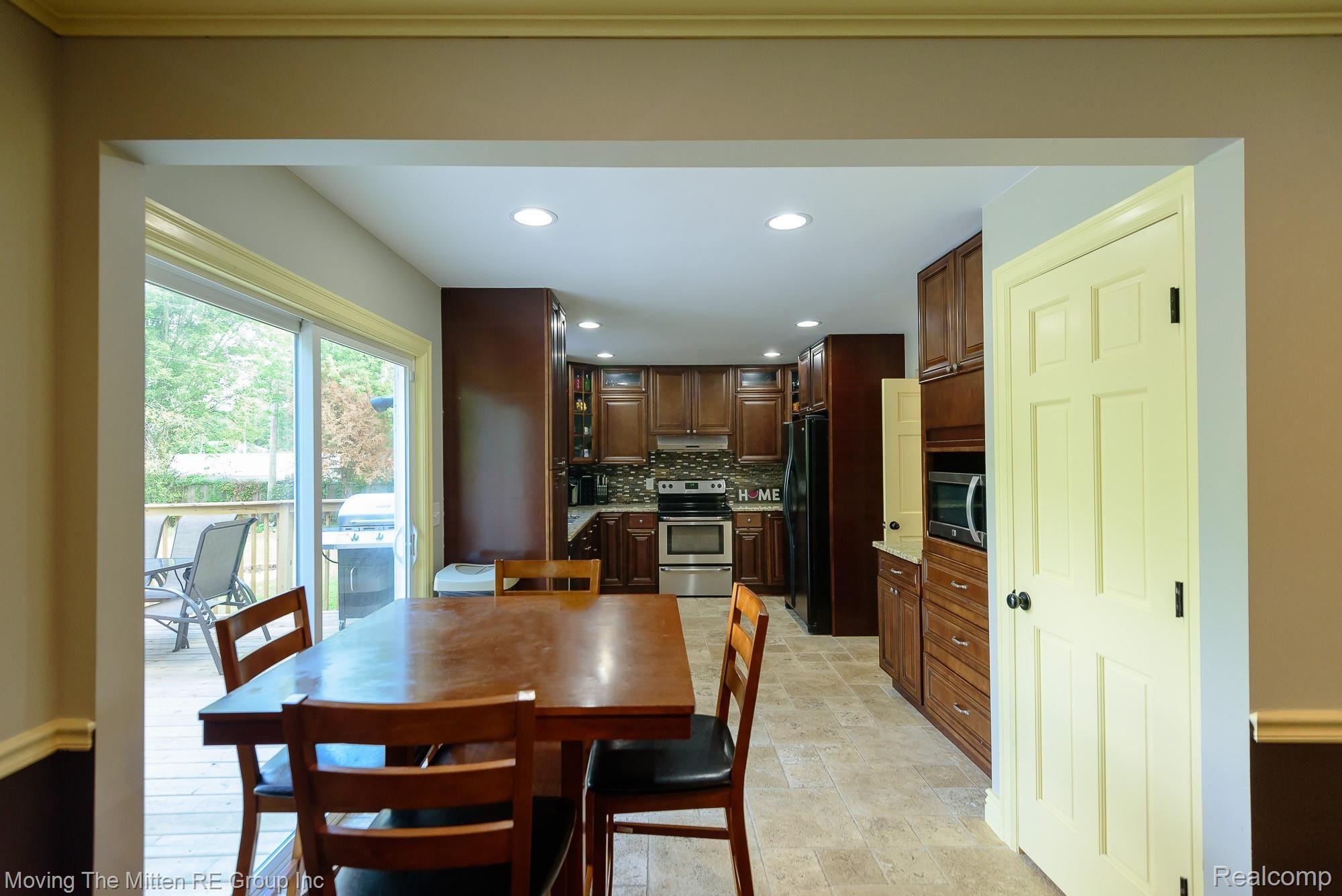 45530 Willow Road Belleville, MI 48111 - Photo 14 of 53 MTM_45530_willow-32.jpg