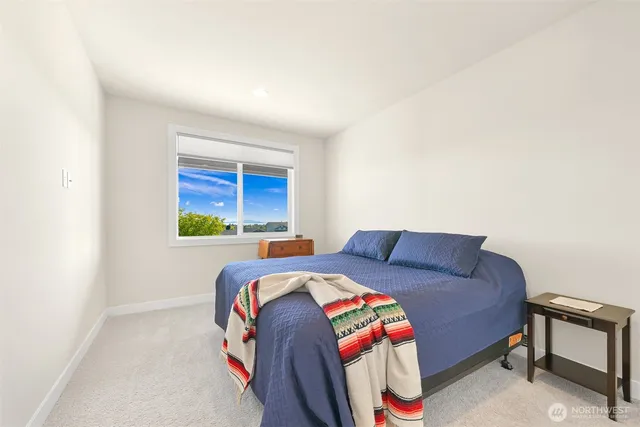 $989,500 | 5423 Lonicera Drive, Blaine, WA 98230