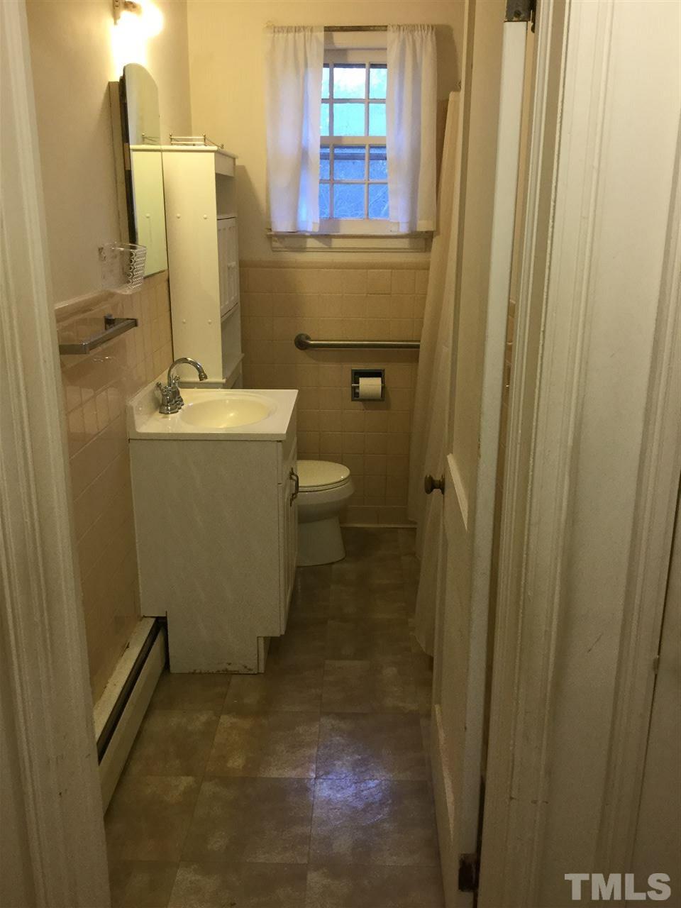 1705 Umstead Road Durham, NC 27712 - Photo 10 of 16