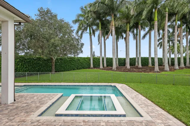 $3,495,000 | 2751 Northwest 70th Boulevard, Boca Raton, FL 33496