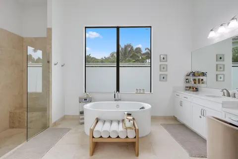 $3,495,000 | 2751 Northwest 70th Boulevard, Boca Raton, FL 33496