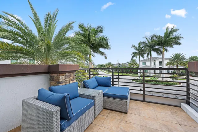 $3,495,000 | 2751 Northwest 70th Boulevard, Boca Raton, FL 33496
