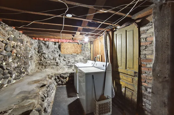 $189,000 | 332 West Upton Avenue, Reed City, MI 49677