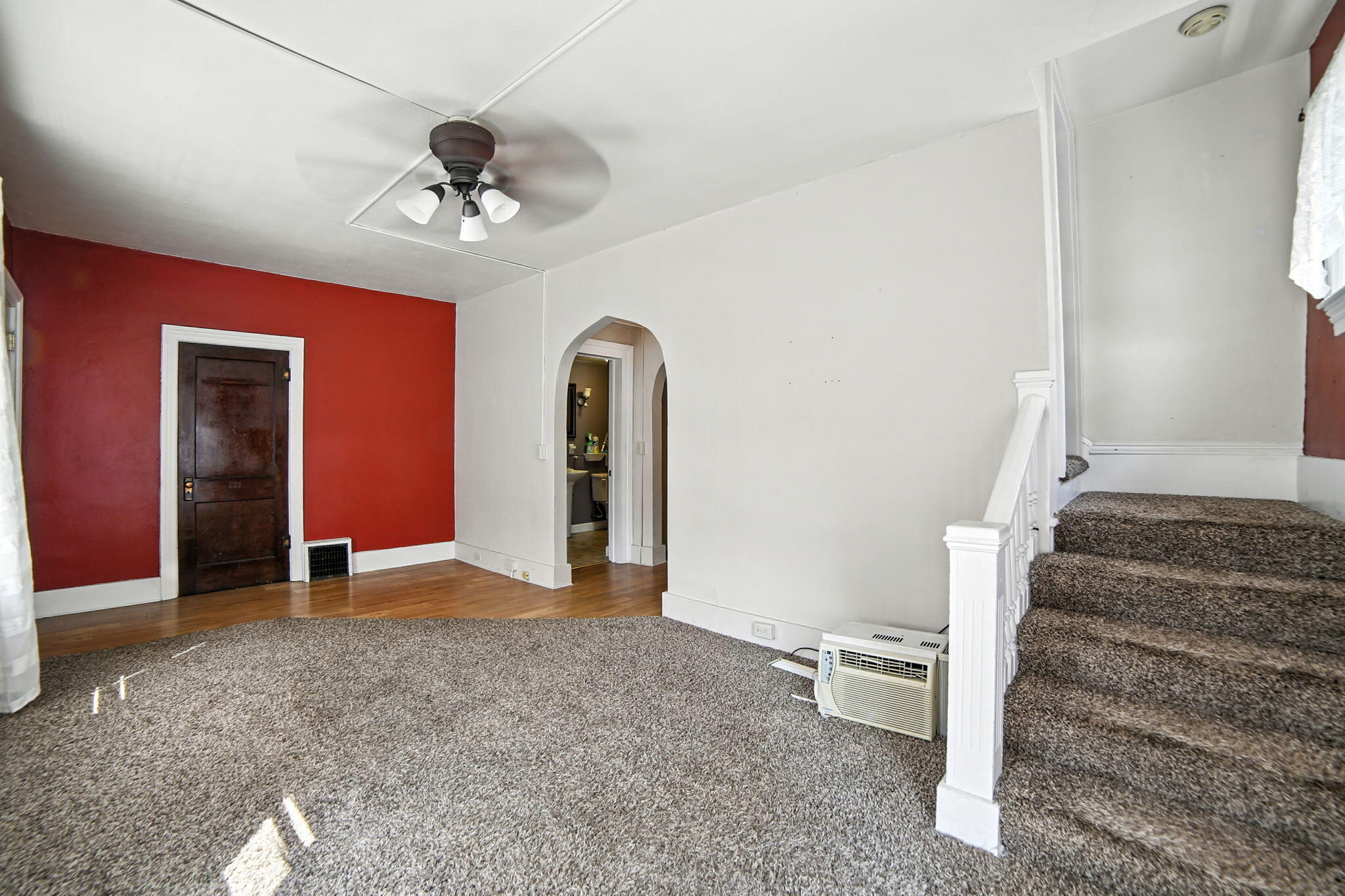 332 West Upton Avenue Reed City, MI 49677 - Photo 7 of 41 Living Room