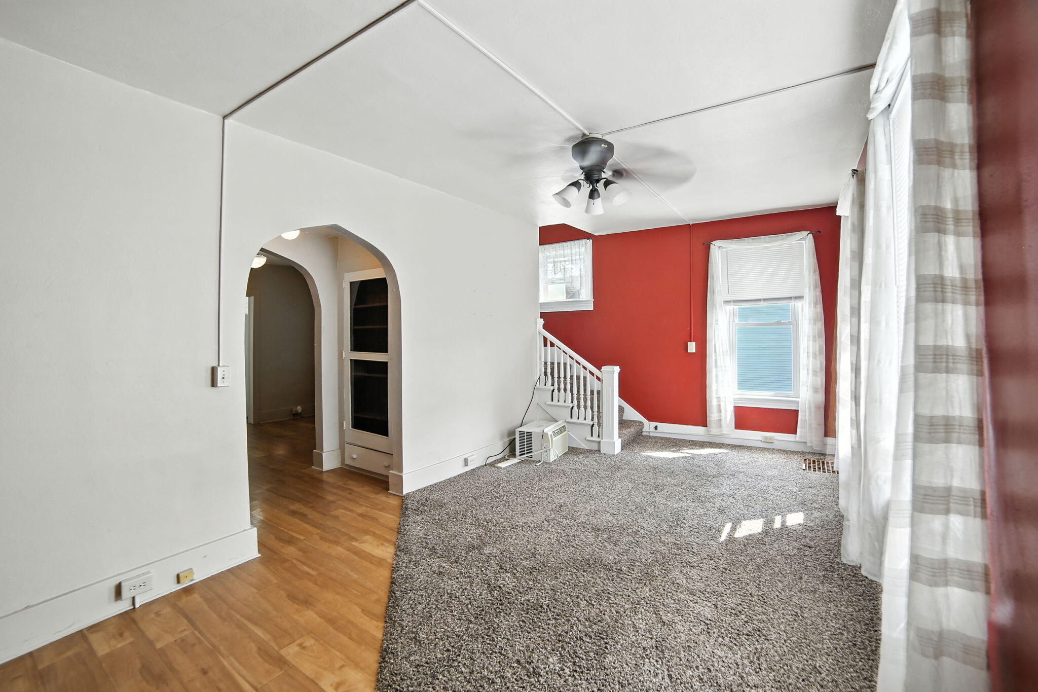 332 West Upton Avenue Reed City, MI 49677 - Photo 8 of 41 Living Room