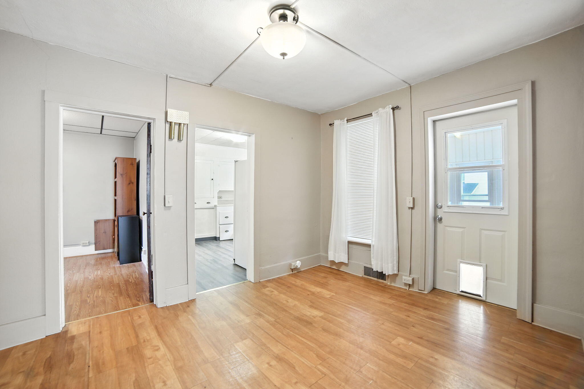 332 West Upton Avenue Reed City, MI 49677 - Photo 10 of 41 Dining room