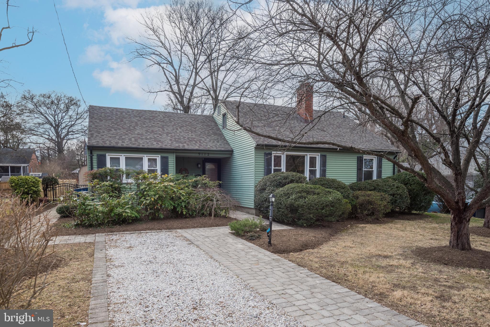 9112 Walden Road Silver Spring, MD 20901 - Photo 2 of 48