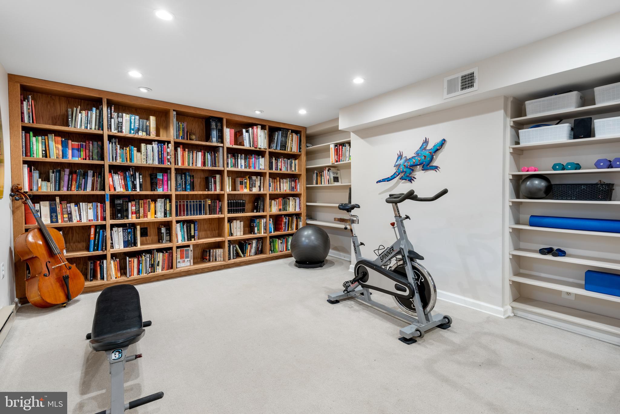 9112 Walden Road Silver Spring, MD 20901 - Photo 33 of 48