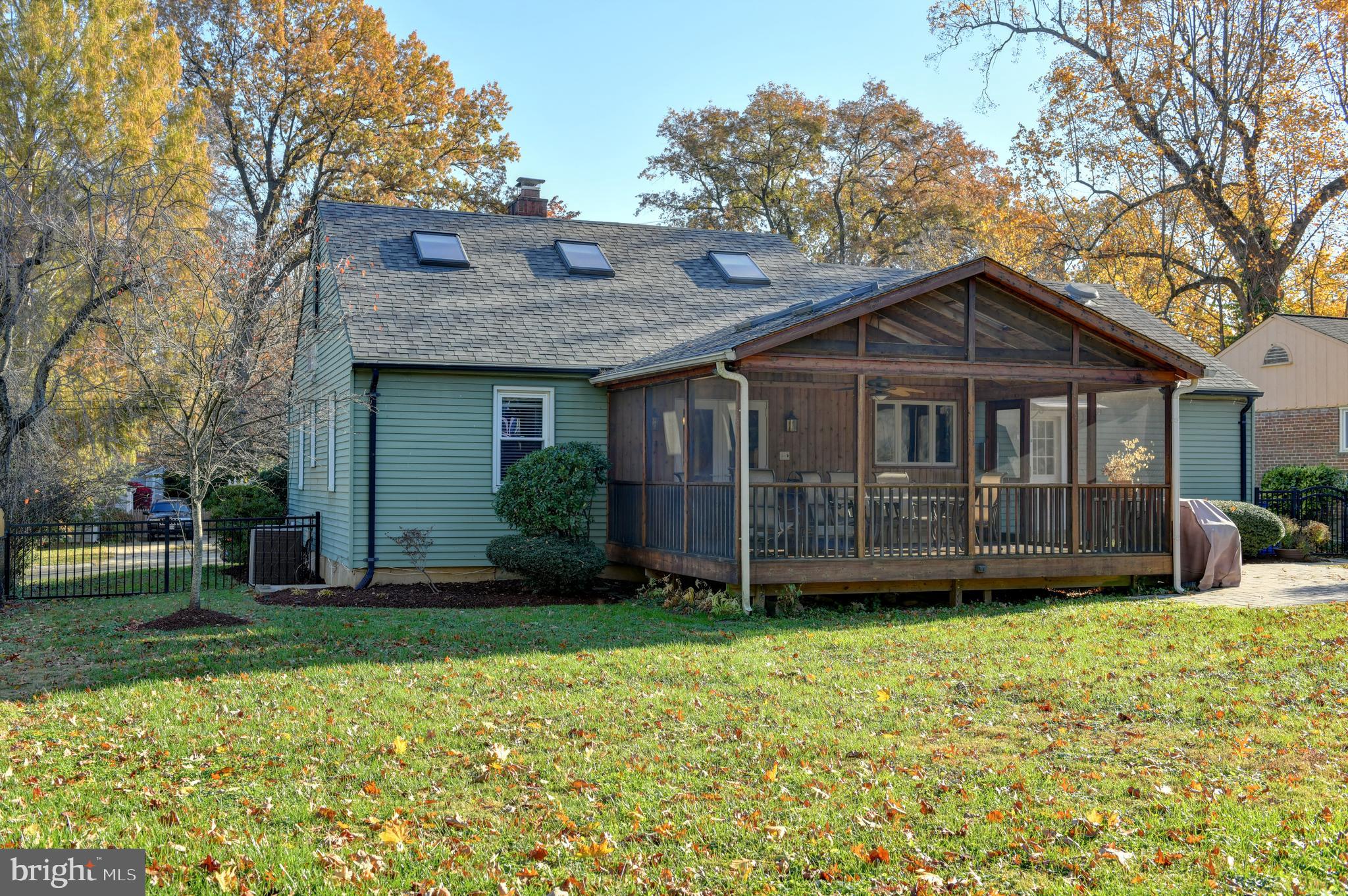 9112 Walden Road Silver Spring, MD 20901 - Photo 40 of 48