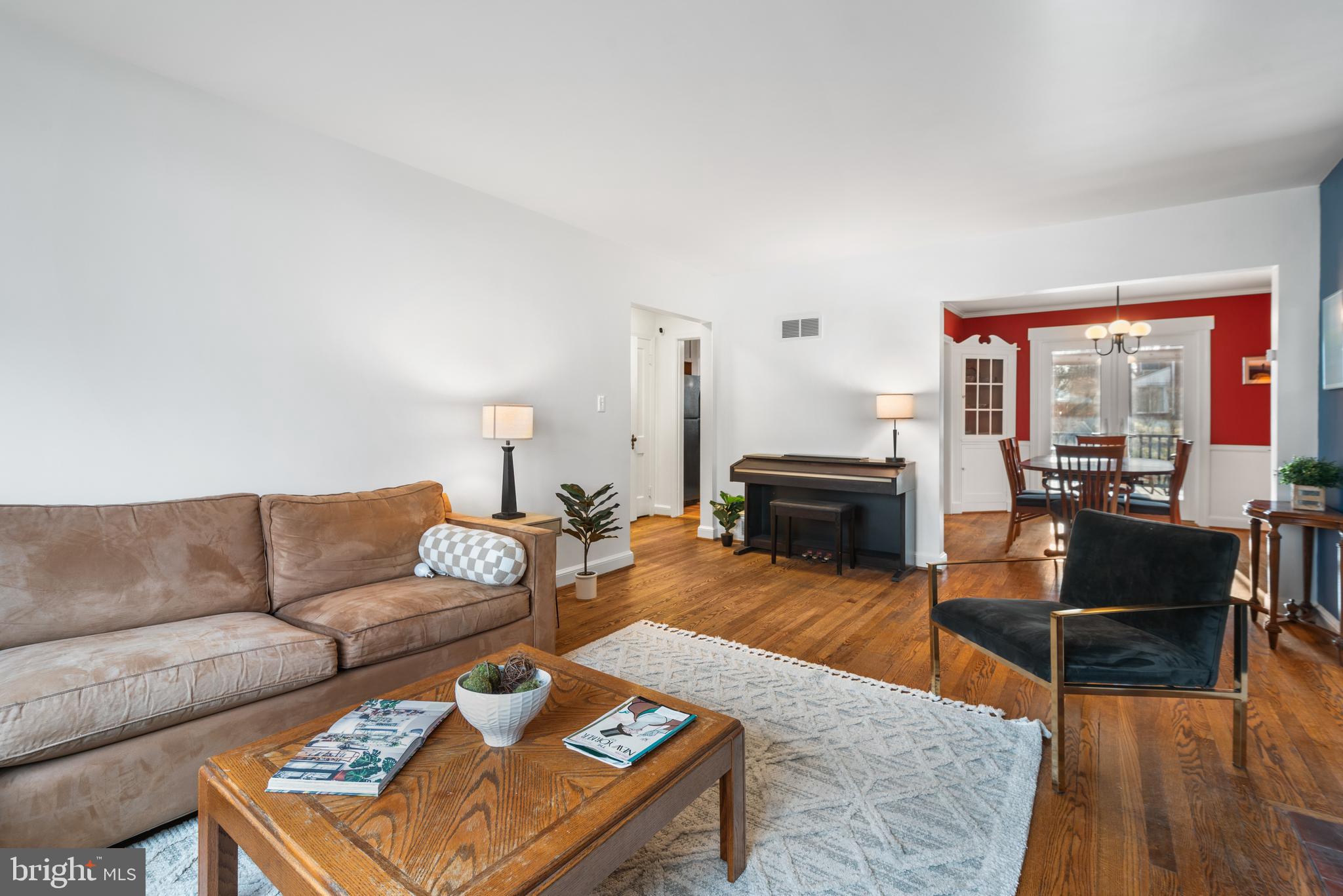 9112 Walden Road Silver Spring, MD 20901 - Photo 7 of 48