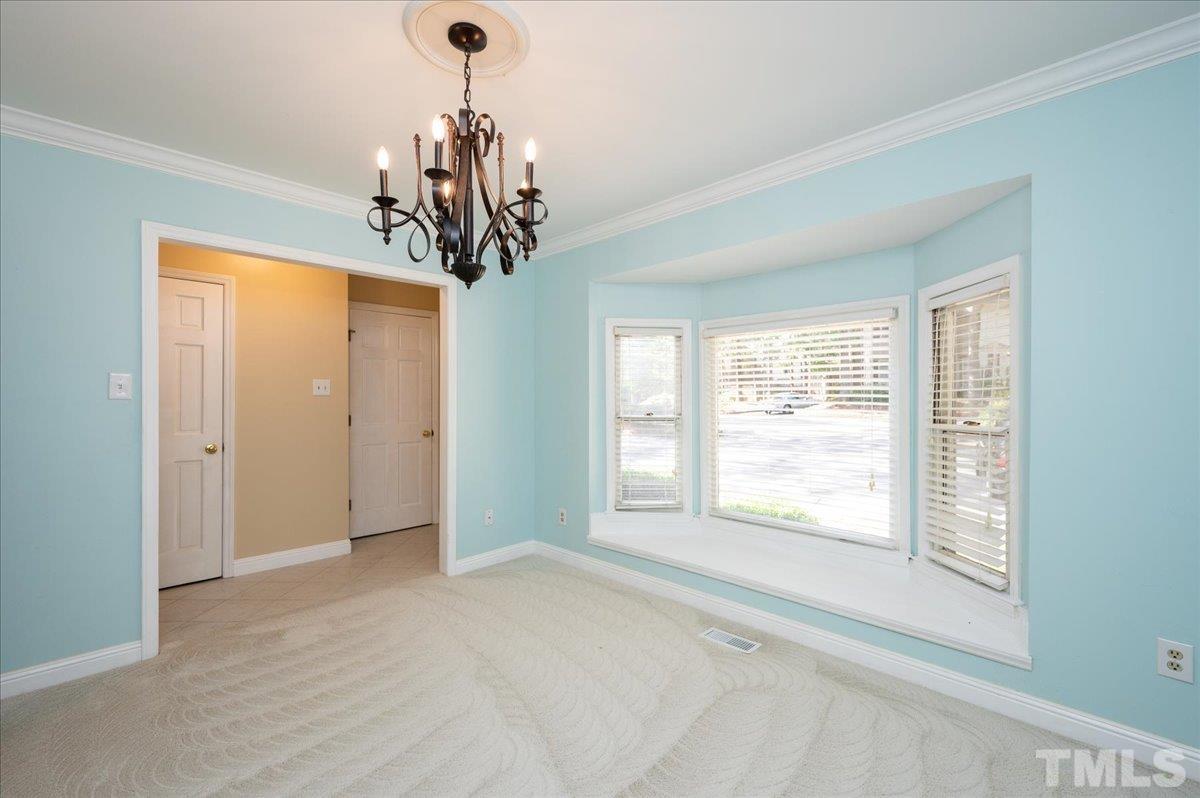 5612 Hamstead Crossing Raleigh, NC 27612 - Photo 3 of 27
