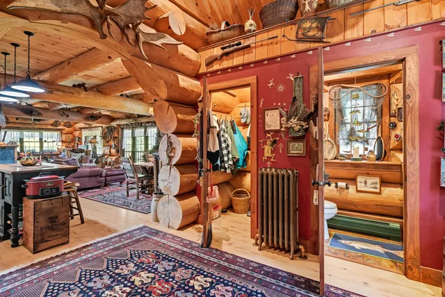 $1,200,000 | 20 Toms Trail, Greenville, ME 04441