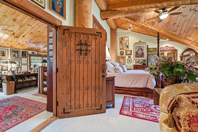 $1,200,000 | 20 Toms Trail, Greenville, ME 04441