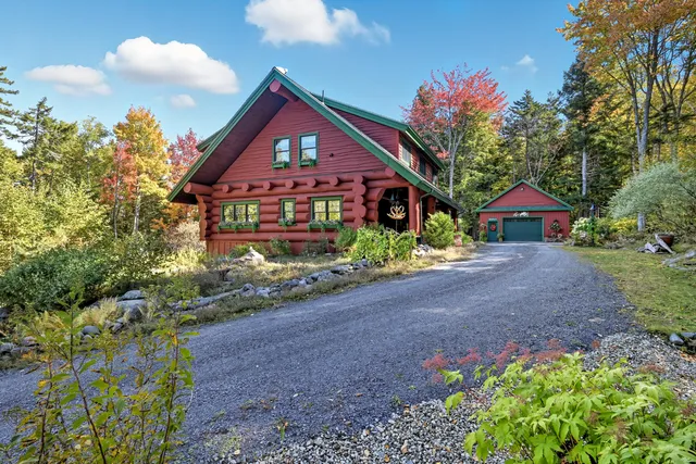 $1,200,000 | 20 Toms Trail, Greenville, ME 04441