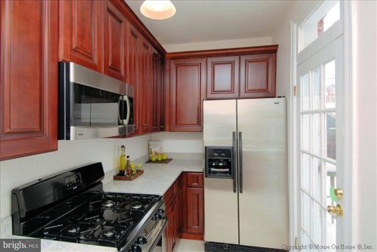 709 Rittenhouse Street Northwest Washington, DC 20011 - Photo 12 of 18 Kitchen