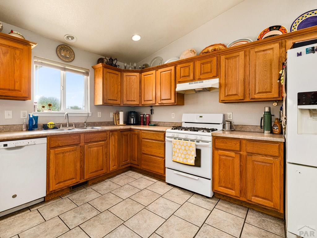 23837 Gale Road Pueblo, CO 81006 - Photo 14 of 56