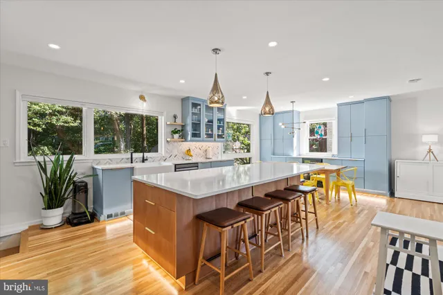 $4,700 | 6123 Beech Tree Drive, Alexandria, VA 22310