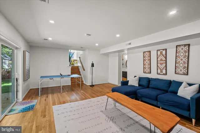 $4,700 | 6123 Beech Tree Drive, Alexandria, VA 22310