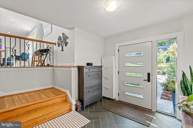 $4,700 | 6123 Beech Tree Drive, Alexandria, VA 22310