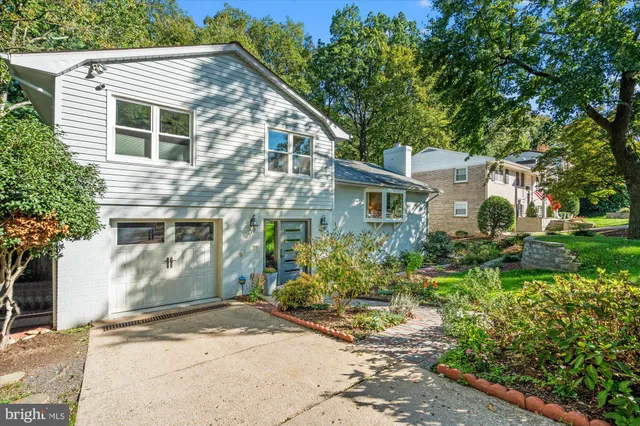 $4,700 | 6123 Beech Tree Drive, Alexandria, VA 22310